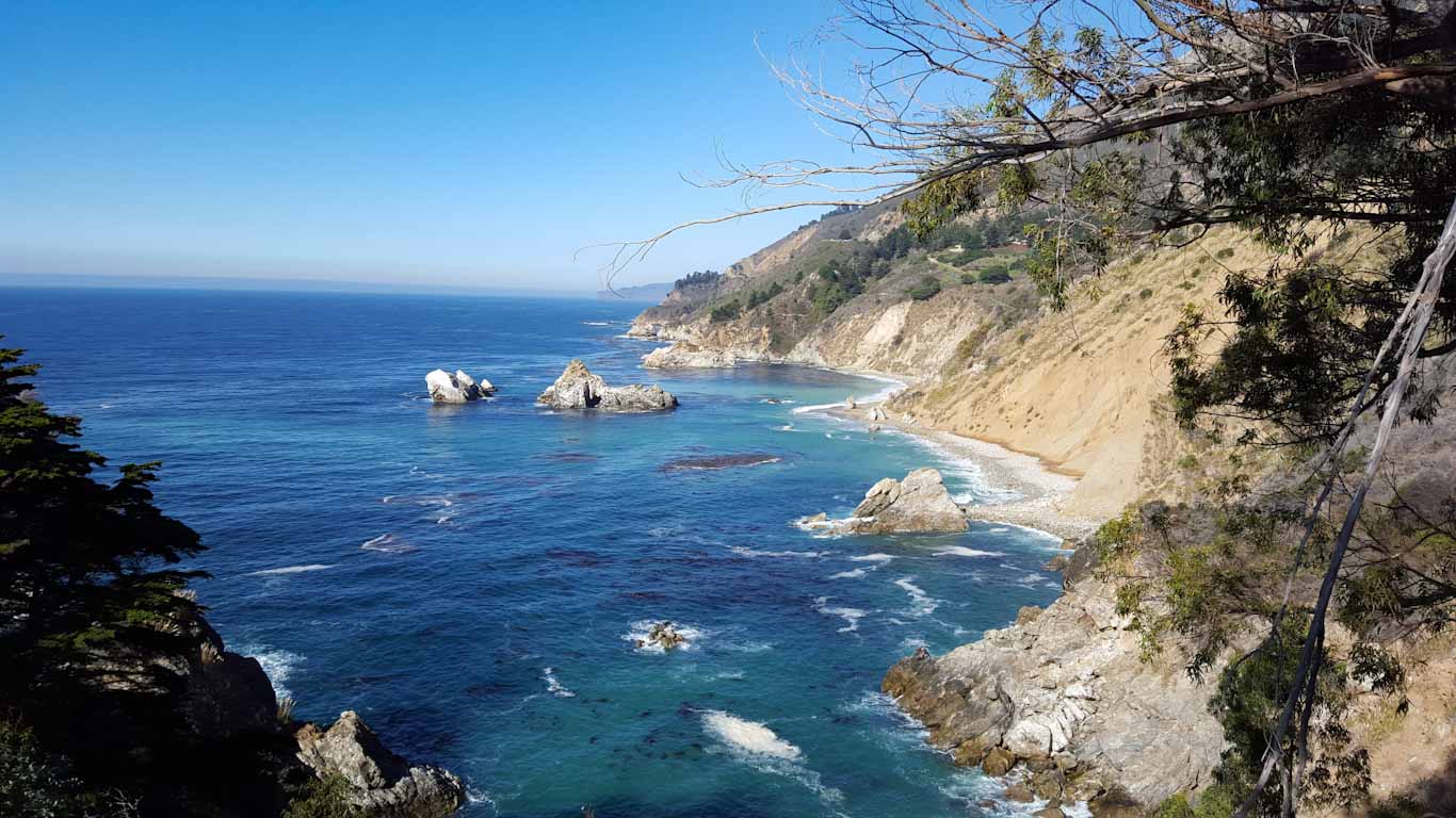 25 Beautiful Northern California Coastal Towns Worth Visiting [+ to Stay]